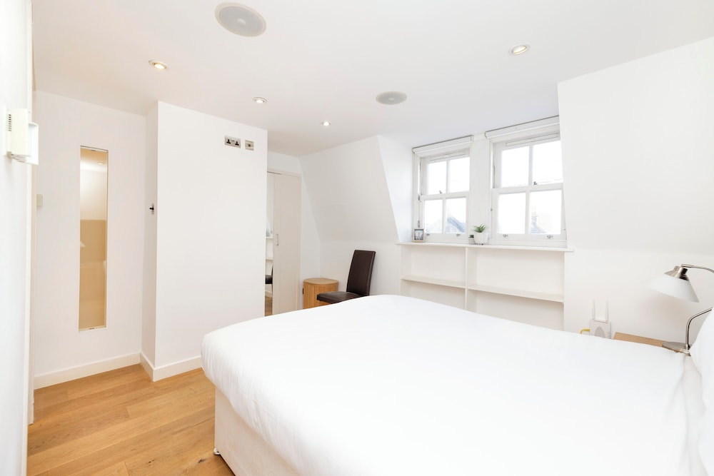 Superb Flats in the Heart of Edinburgh