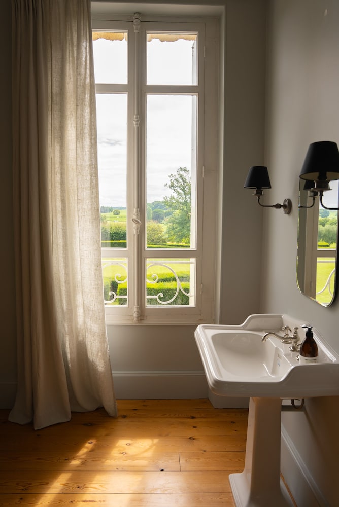 Chambre D'hôtes Château de Lussac