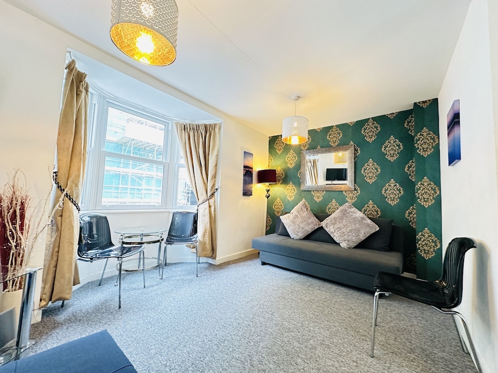 St Margarets Place Townhouse