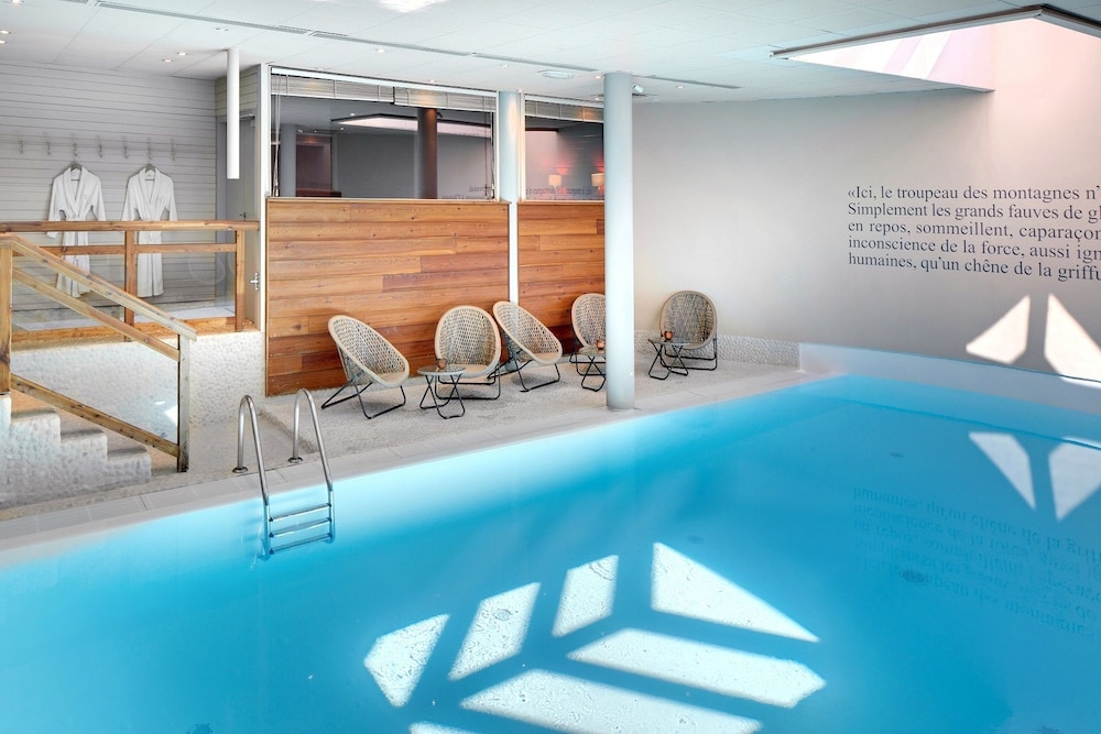 Huez Vacations - Hotel Au Chamois d'Or by Les Etincelles - Property Image 11