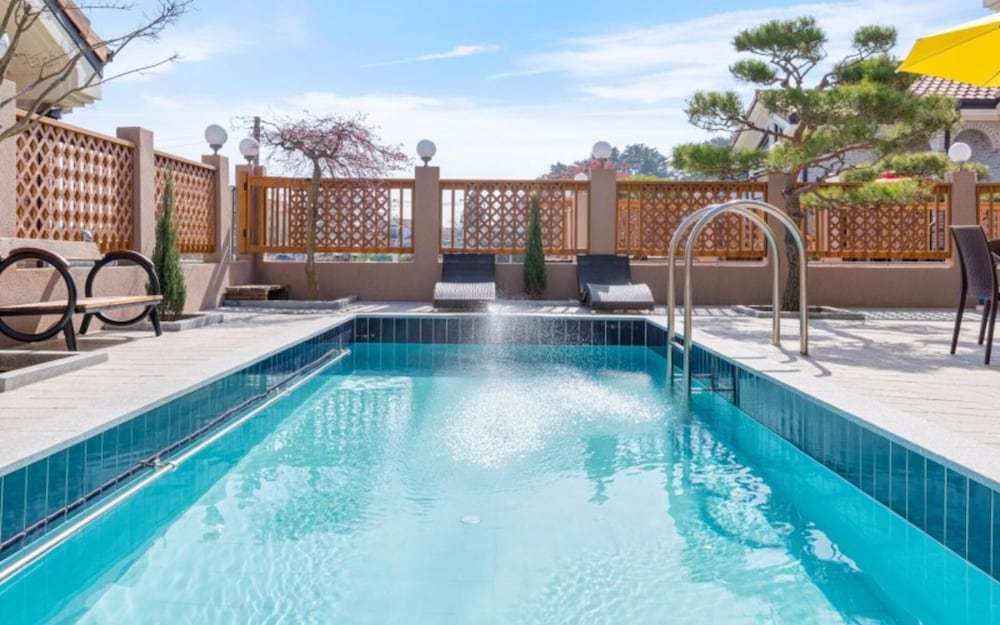 Taean Ocean Terrace Pool Villa view 2