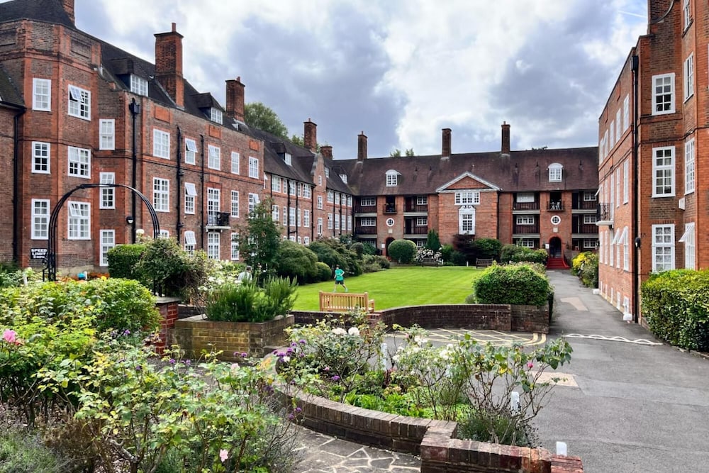 The Golders Green Place - Modern and Bright 1bdr Flat
