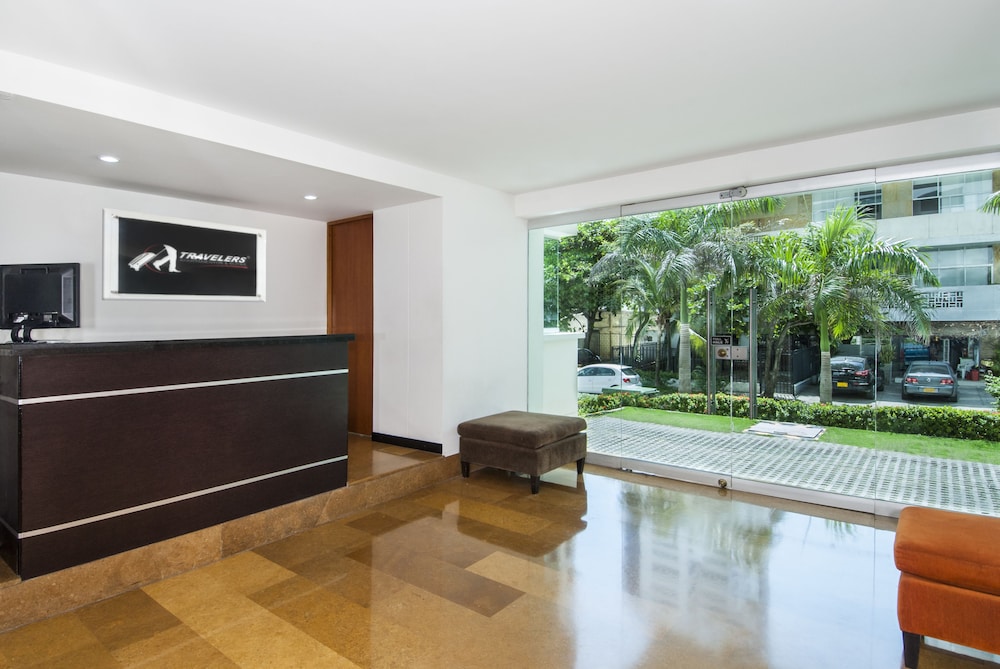 Travelers Suites Orange Cartagena view 2