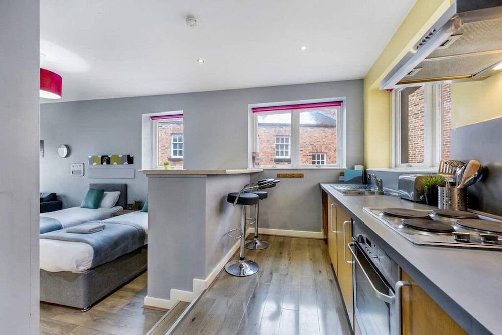 Host Stay Campbell Sq Roof Terrace Apt