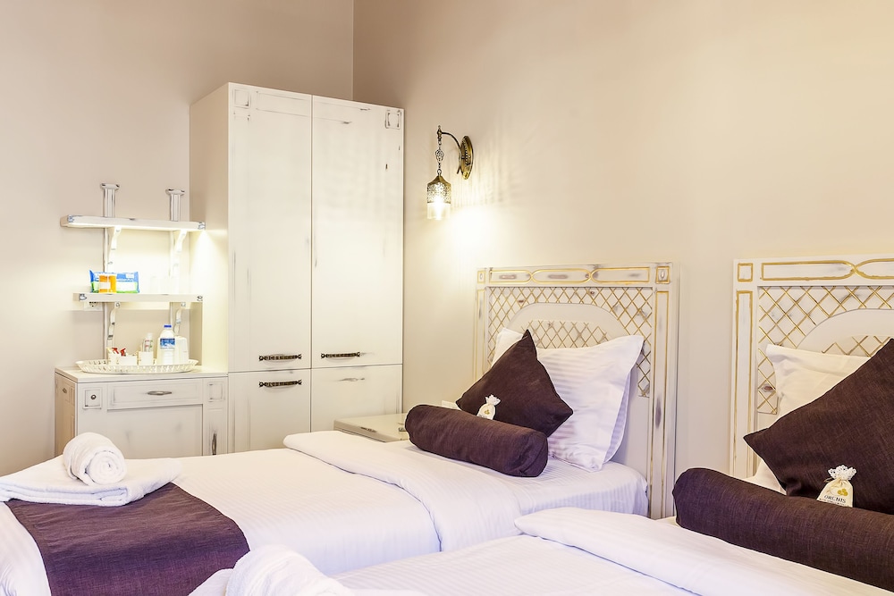 Orchis Otel - Image 8