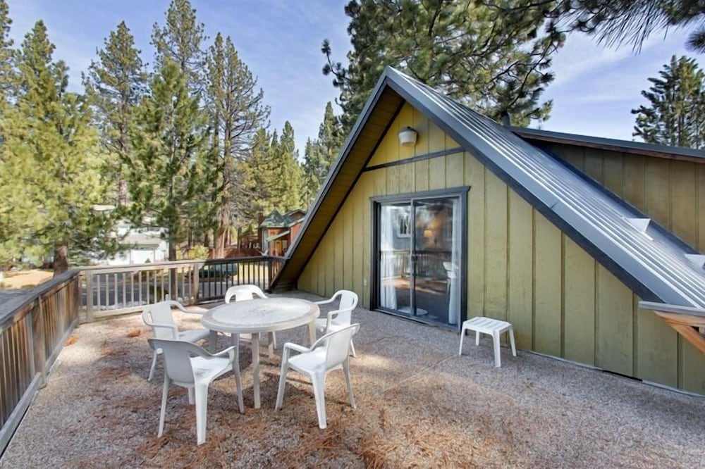 890 Candlewood Drive