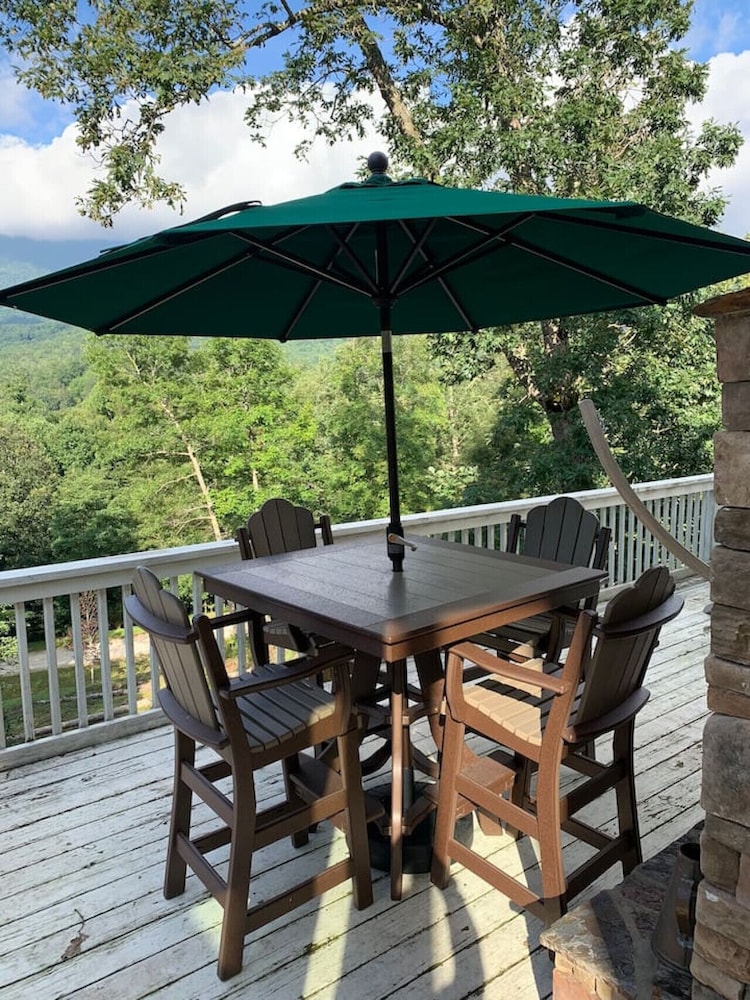 Vacation Home Near Golf Course Hiking Sleeps 20