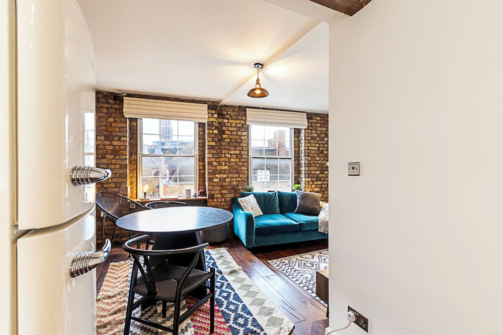 Charming Shoreditch Apartment