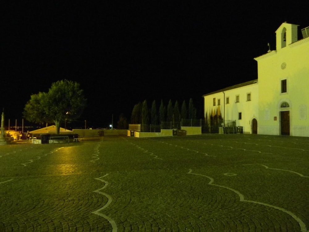 Photo 47