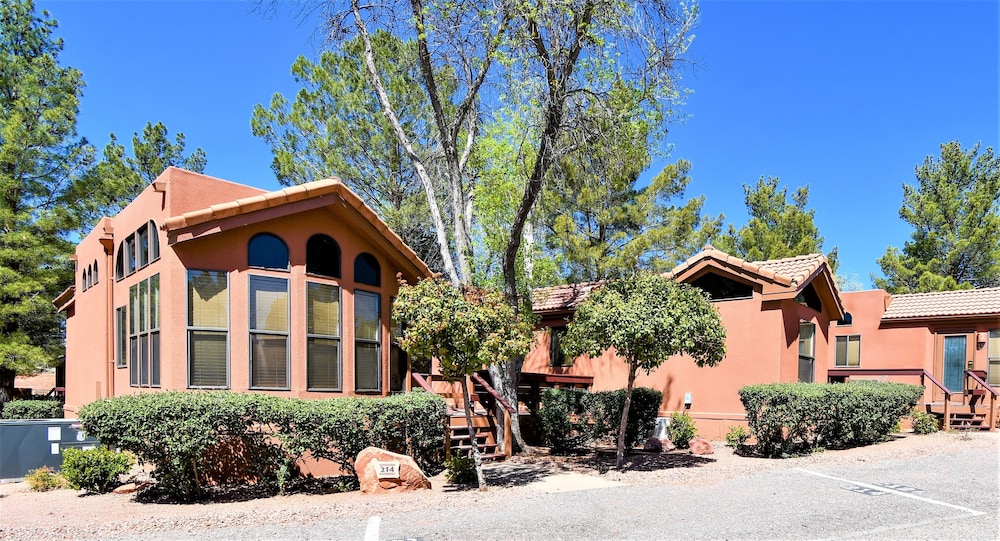 Sedona Pines Resort