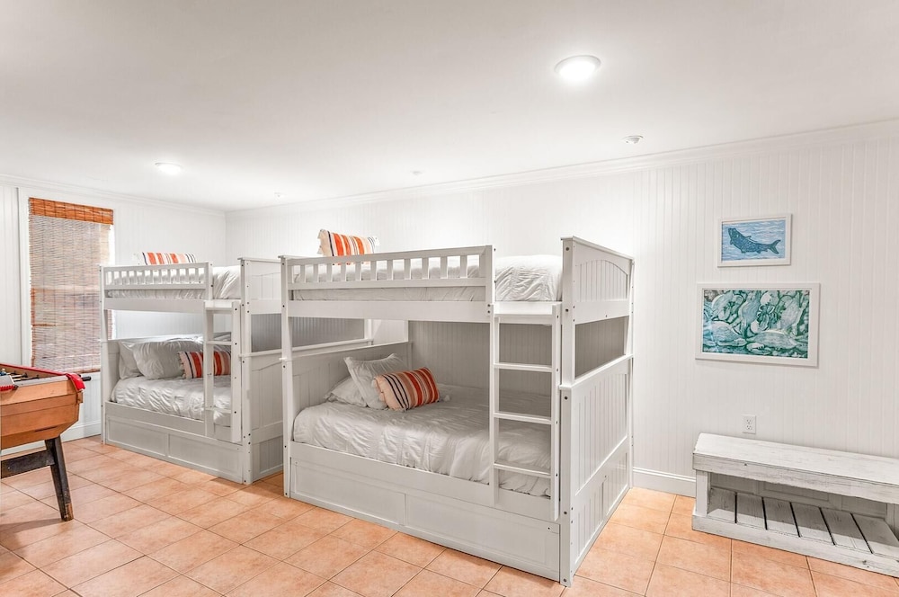 Spacious Family Getaway