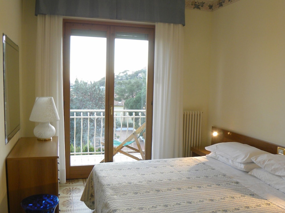 Apartment in Pietra Ligure With Communal Terrace-formerly TUI Ferienhaus photo 2