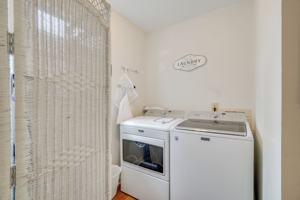 Horse-friendly Crossville Home! Golf, Hike & More!