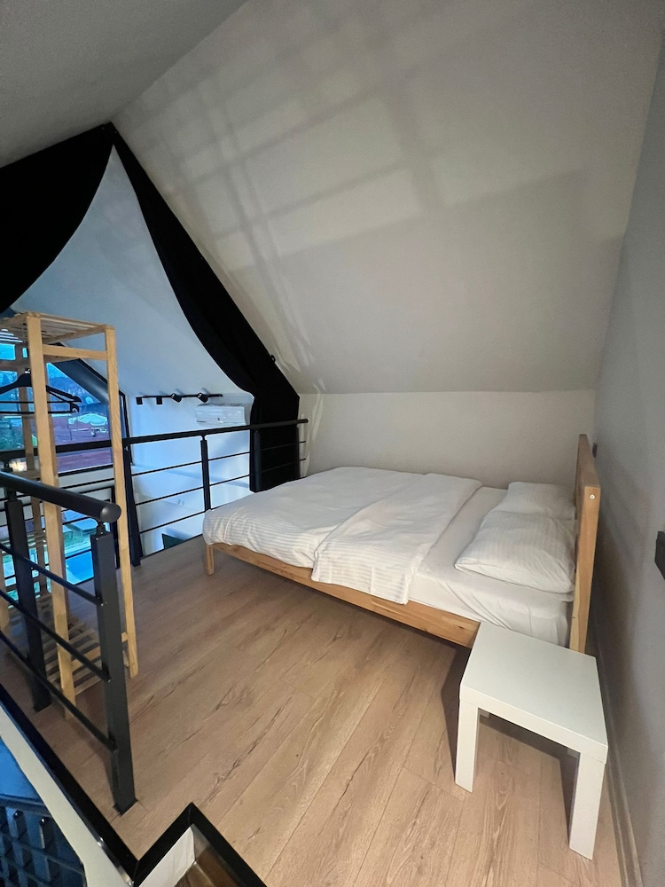 Monk Livingspace