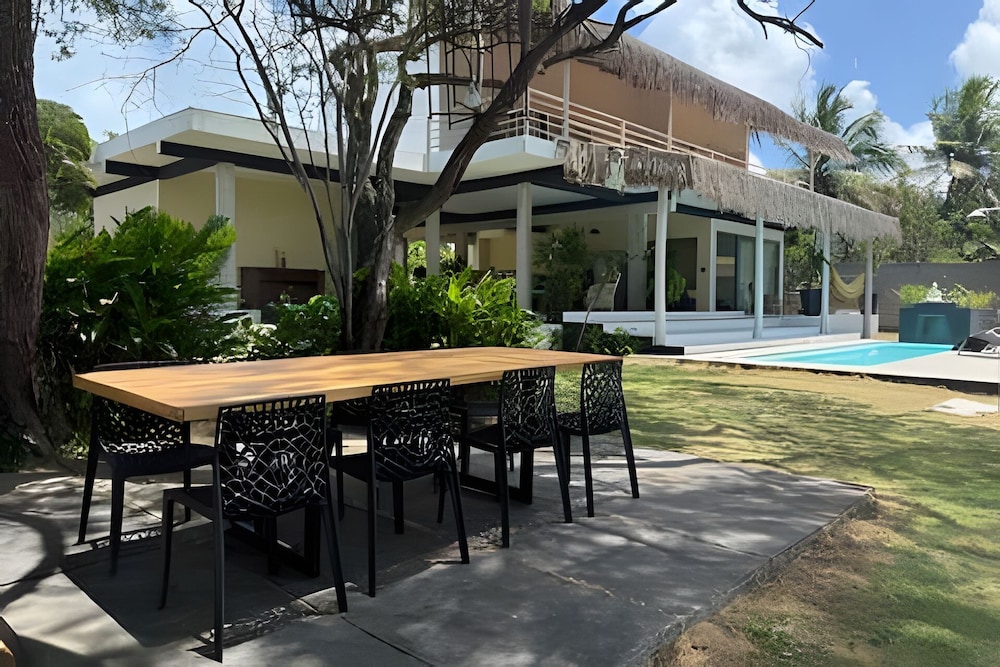 Oceana Suites Casa Algaroba