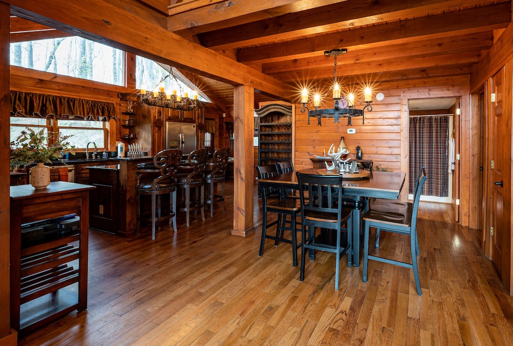 stayNantahala - Smoky Mountain Cabins