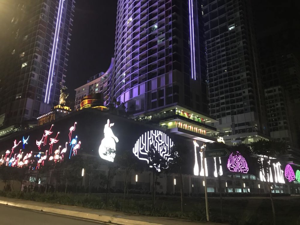 I-City I-Soho Chamey Homestay Condo
