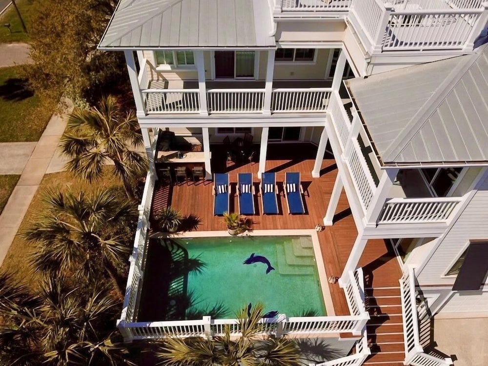 1 Palm Court view 4