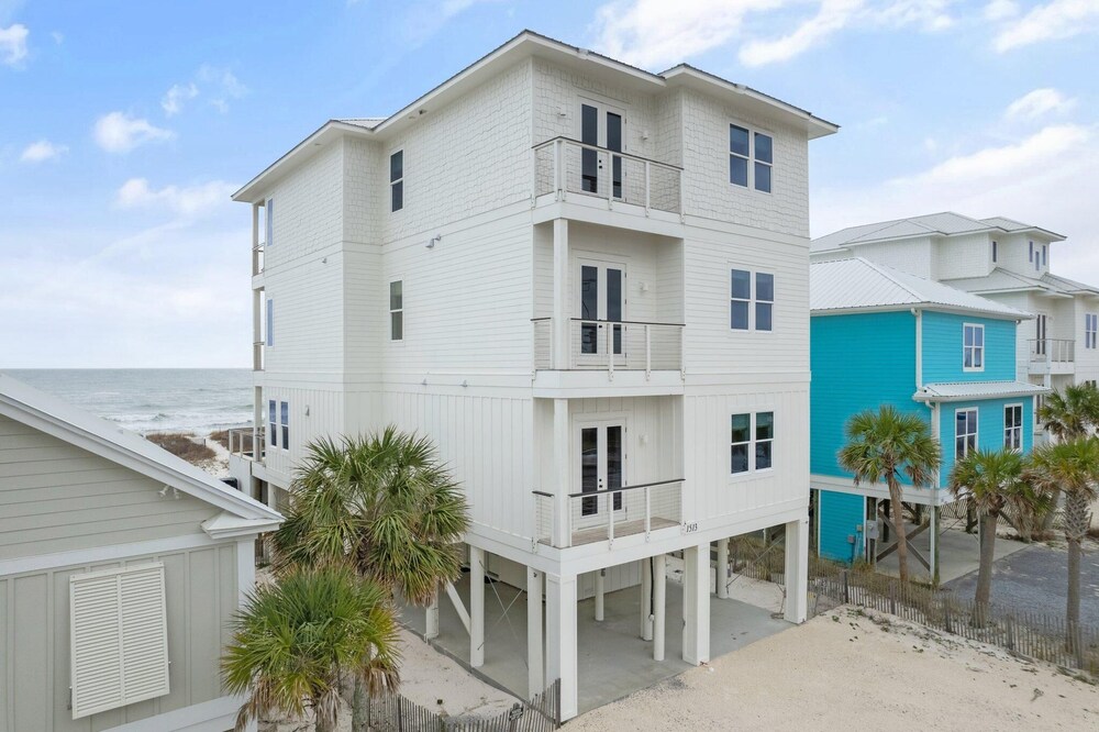 Shipfaced Beach House