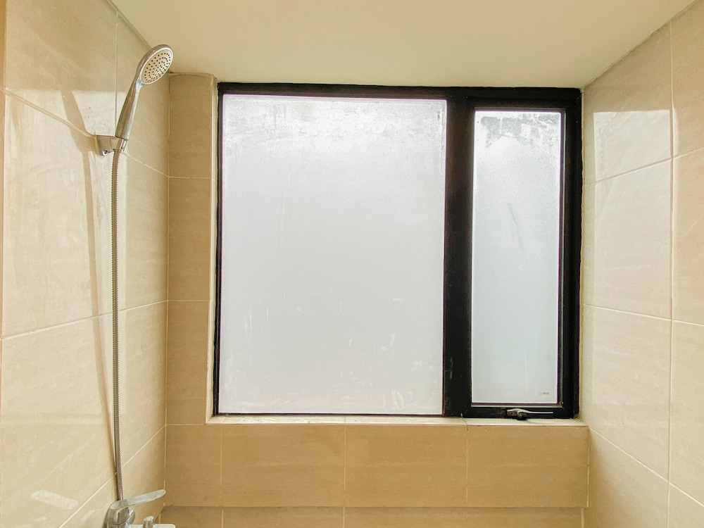 Basic Designed 2Br At Apartment Meikarta