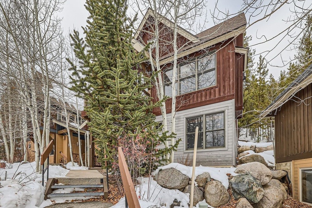 6 Cabin In The Pines 3 Bedroom Home