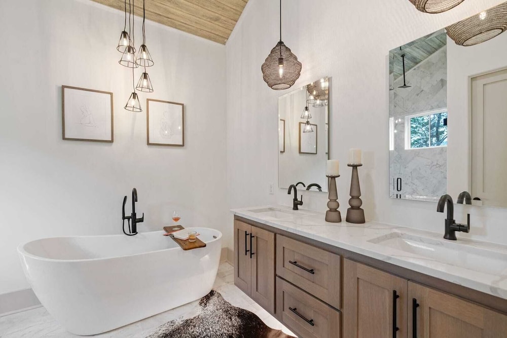 2 Homes in Inlet Beach by Avantstay Dock+lake Access, Saltwater Pool, Close to the Beach