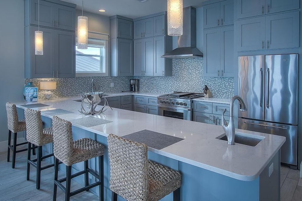 Beaux Soleil 7 Bedroom Holiday Home by Five Star Properties