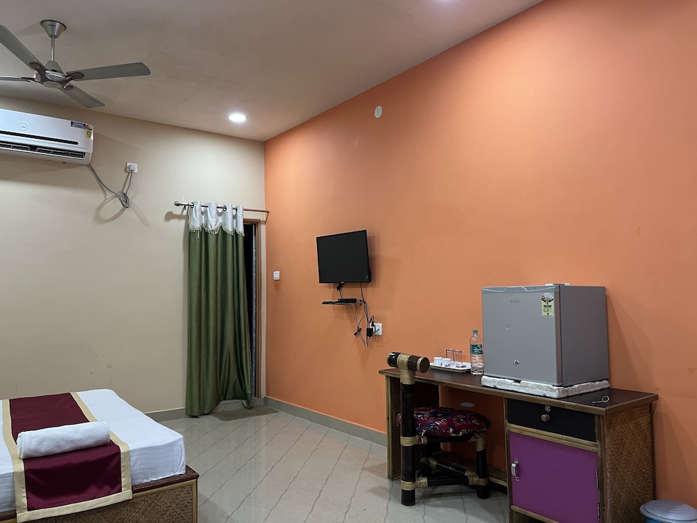 Green Reed Homestay view 5