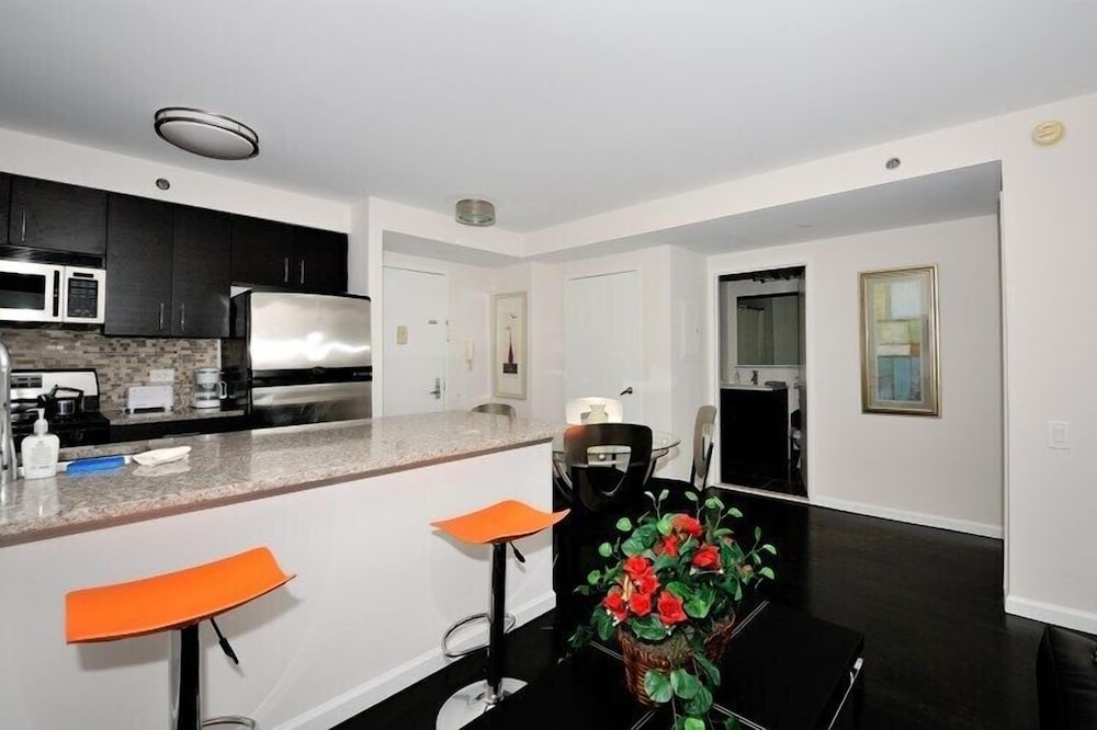 Market Rentals Downtown Apartments