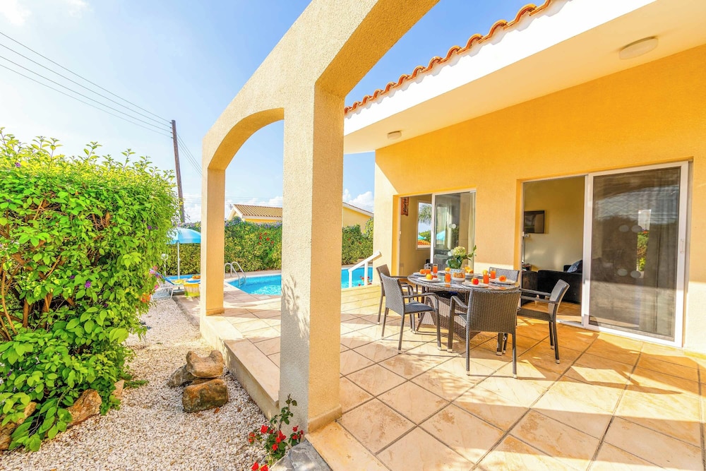 Villa Kefalonitis