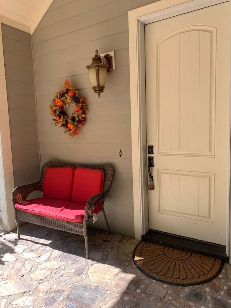 Vacation Home Near Golf Course Hiking Sleeps 20