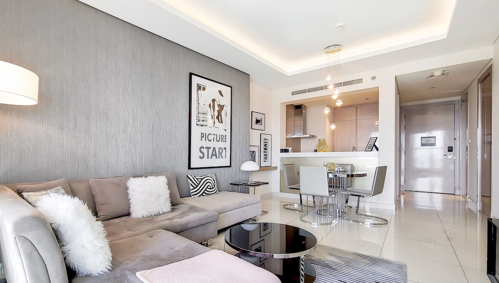 Manzil - Cozy 1BR Apt nr Downtown w Swimming Pool photo 4