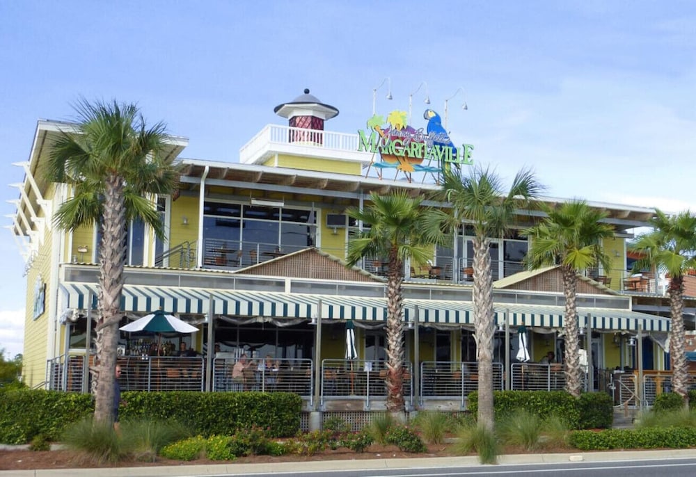 Gulf Serenity Romantic Oceanfront Edgewater T3