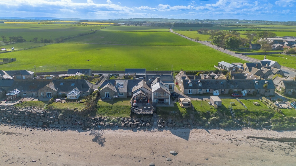Captain's Cove - North East Escapes