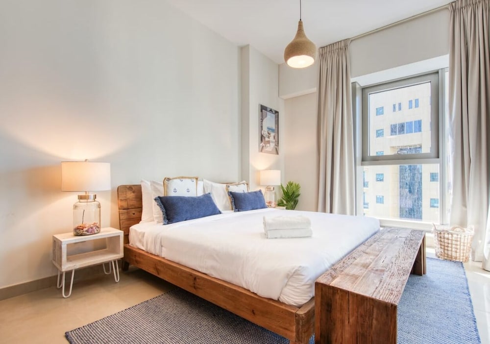 Spakle Building 2 Dubai Marina - Apartment 1007