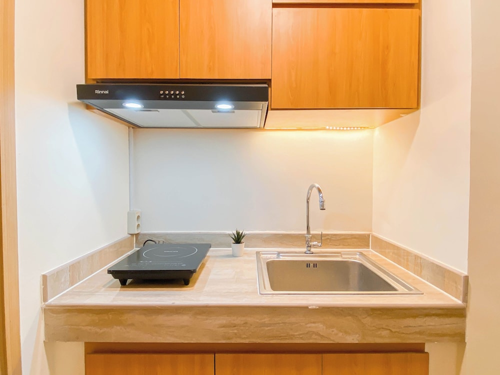 Good Deal 2Br At Meikarta Apartment
