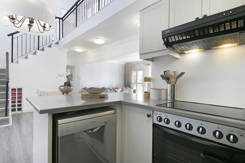 Winelands Golf Lodges at De Zalze