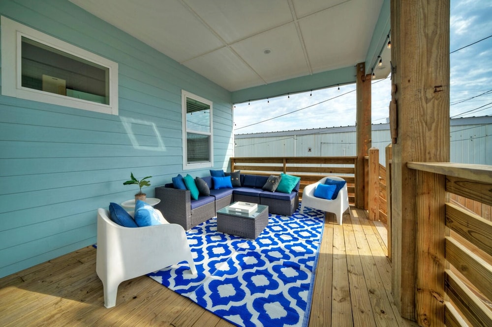 Whatabeach by Avantstay Private Pool Cabana Bar