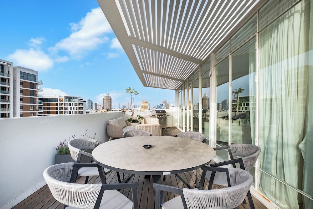 KG4 LUX Apartments
