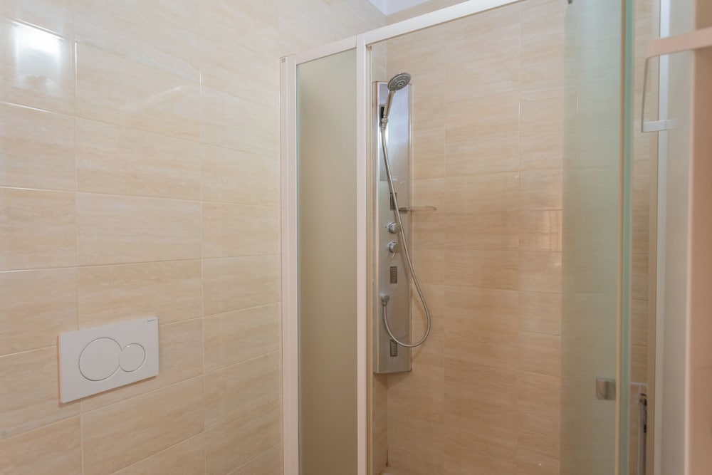 Domus in Como by Rent all Como