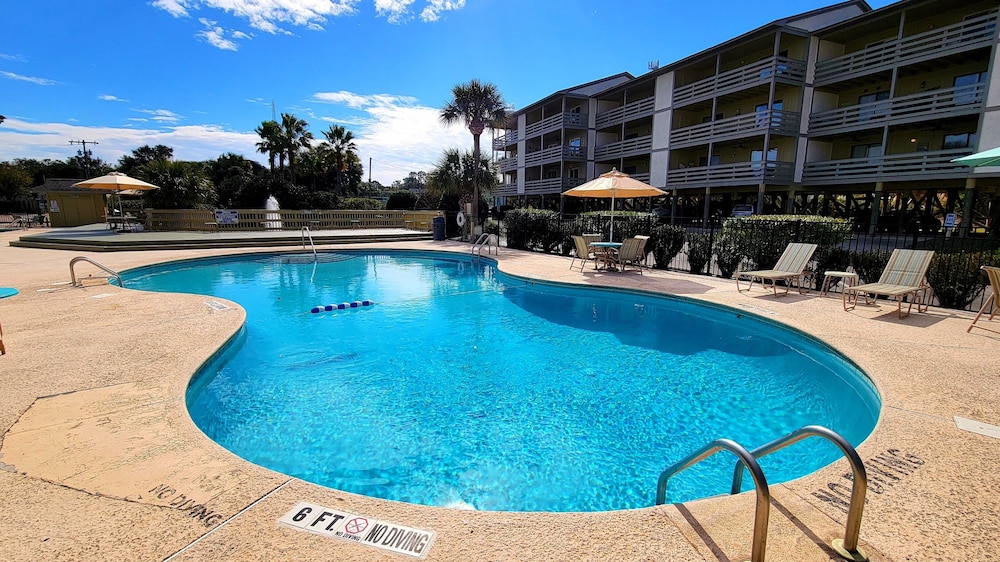 Lighthouse Point 3 by Tybee Vacation Rentals