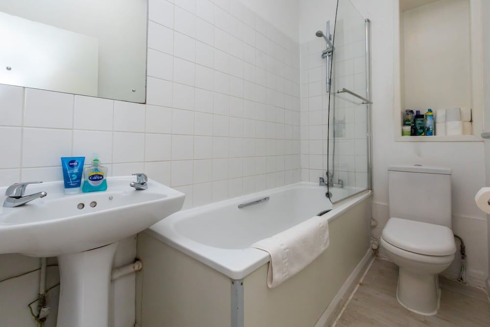 Light & Central 1BD Flat - Dalston