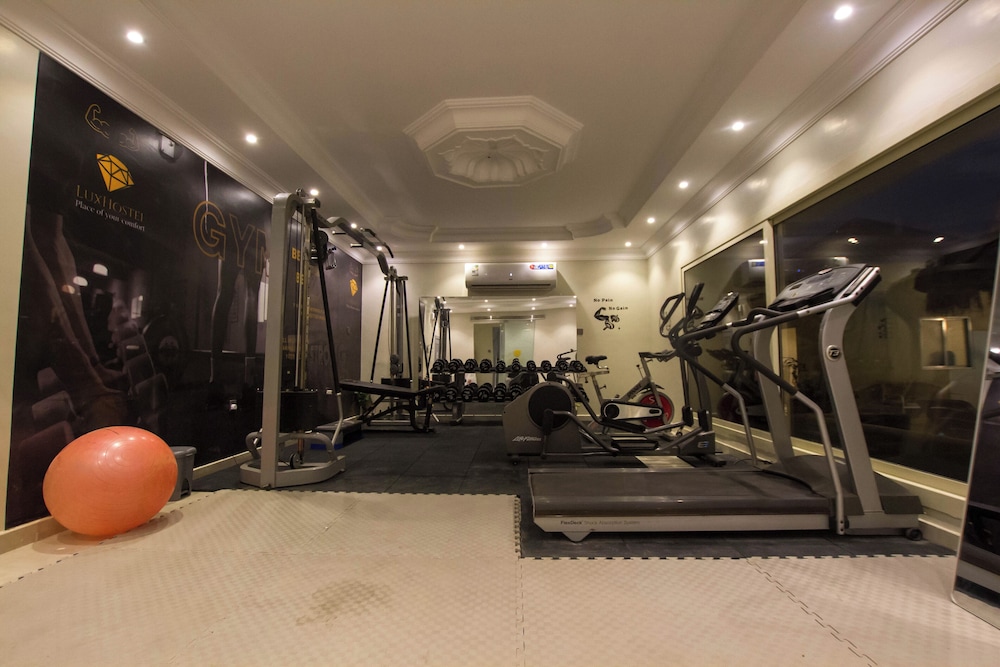 LuxHostel