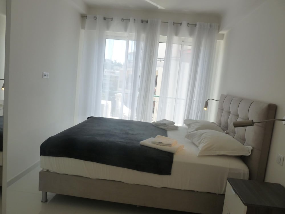 Two Bedroom Apartment Next to the Croisette in Cannes a Short Walk to the Palais des Festivals - 1961