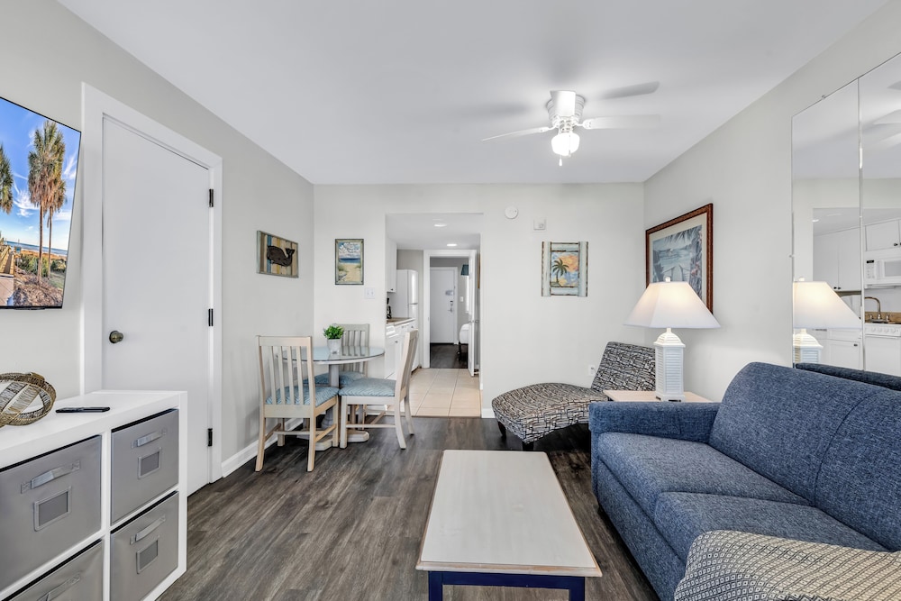 Bluewater Resort 512