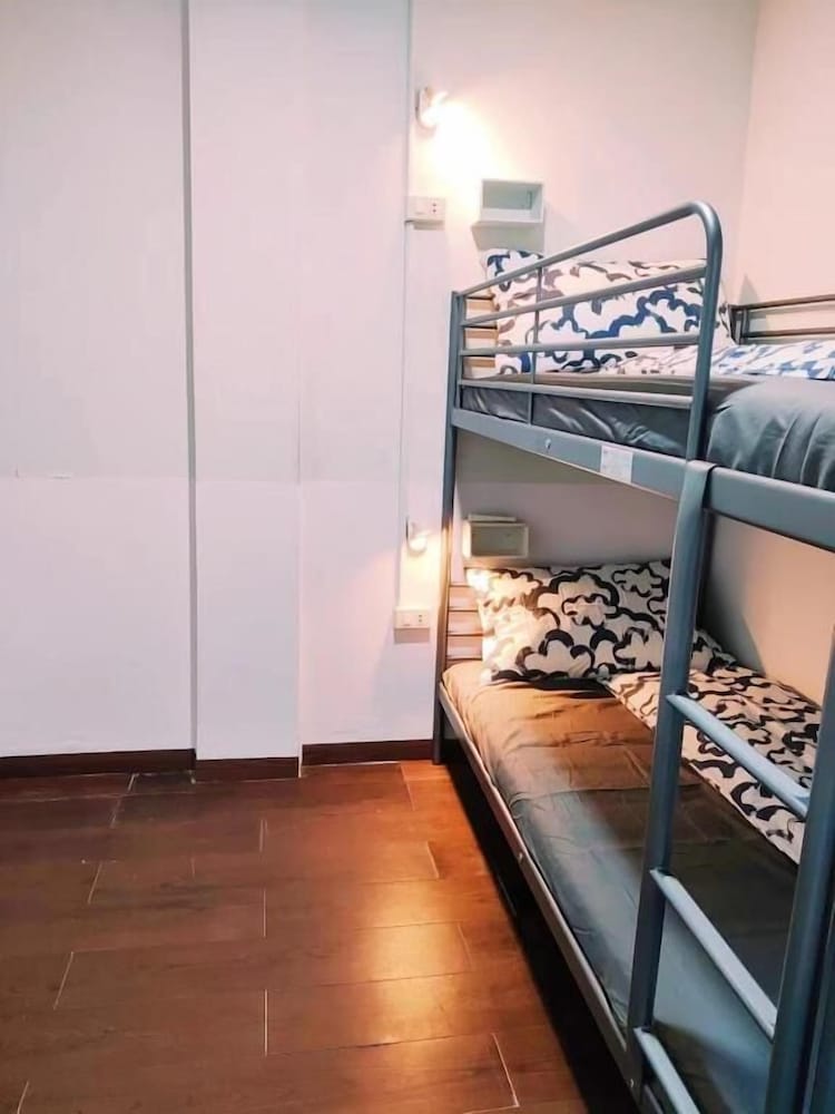 Youjia Youth Hostel