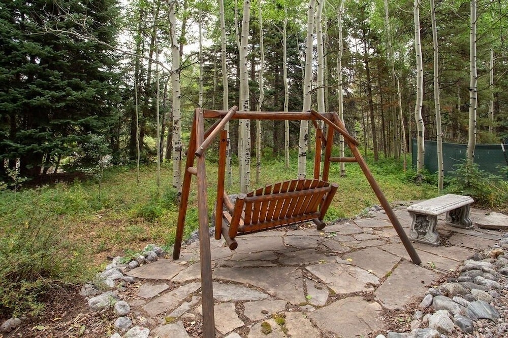 Streamside Lane 4 Bedroom Home