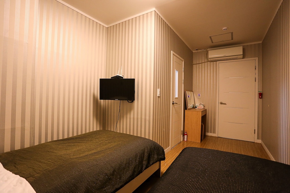 Mama Guest House