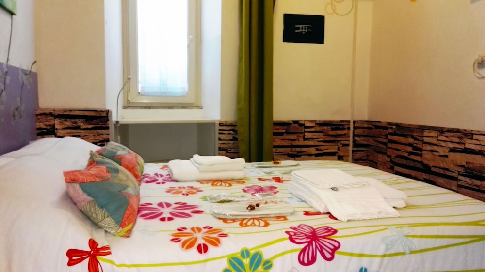 Termini Gold Guest House