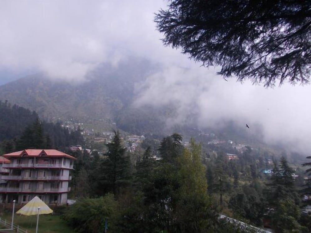 Hotel Dev Cottage
